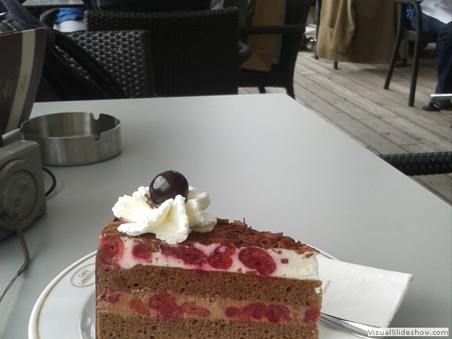 Cake at Landtmann cafe 
